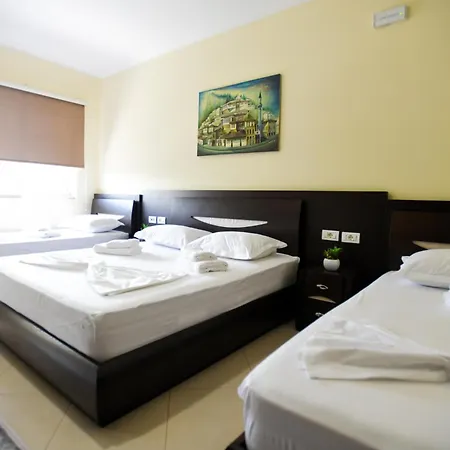 Ilary Hotel *